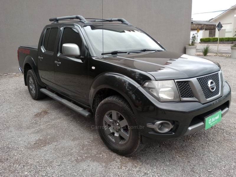 FRONTIER 2.5 SV ATTACK 4X4 CD TURBO ELETRONIC DIESEL 4P MANUAL - 2014 - FLORES DA CUNHA