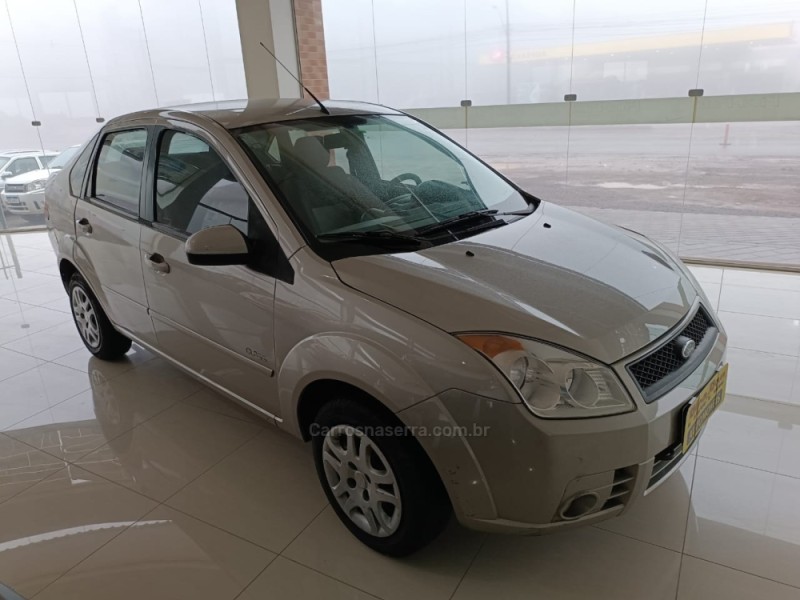 FIESTA 1.6 MPI SEDAN 8V FLEX 4P MANUAL - 2009 - NOVA PETRóPOLIS