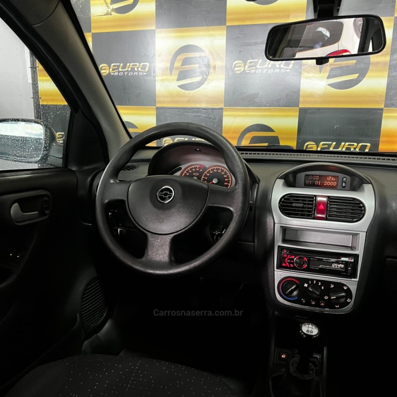 CORSA 1.4 MPFI PREMIUM 8V FLEX 4P MANUAL - 2009 - PORTãO