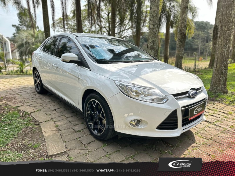 FOCUS 2.0 TITANIUM SEDAN 16V FLEX 4P AUTOMÁTICO