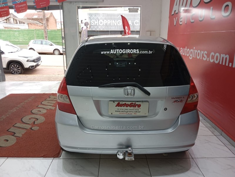 FIT 1.4 LXL 8V GASOLINA 4P MANUAL - 2008 - VENâNCIO AIRES