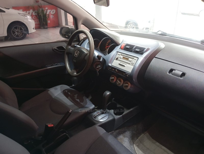 FIT 1.4 LXL 8V GASOLINA 4P MANUAL - 2008 - VENâNCIO AIRES