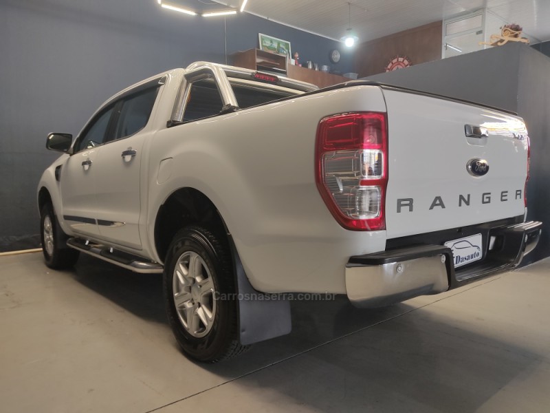 RANGER 2.5 XLT 4X2 CD 16V FLEX 4P MANUAL - 2014 - CAXIAS DO SUL