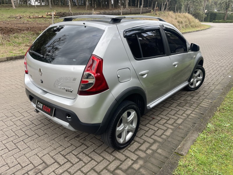 SANDERO 1.6 STEPWAY 16V FLEX 4P MANUAL - 2011 - CAXIAS DO SUL