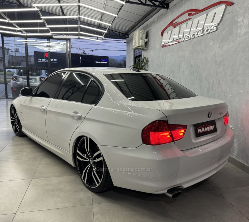 320I 2.0 16V GASOLINA 4P AUTOMÁTICO - 2010 - SAPIRANGA