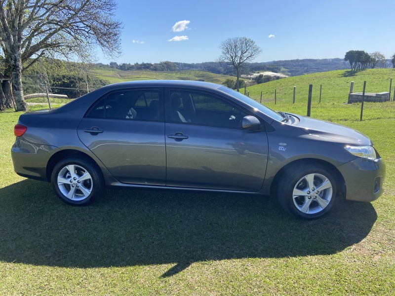 COROLLA 1.8 GLI 16V FLEX 4P AUTOMÁTICO - 2013 - FARROUPILHA