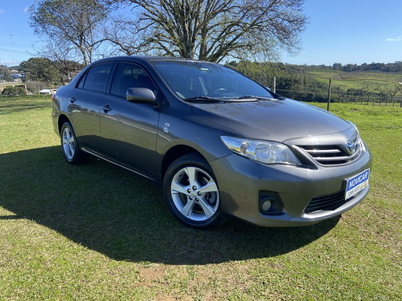 COROLLA 1.8 GLI 16V FLEX 4P AUTOMÁTICO - 2013 - FARROUPILHA