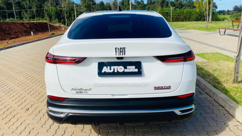 FASTBACK 1.0 IMPETUS 200 TURBO FLEX 4P AUTOMÁTICO - 2023 - DOIS IRMãOS