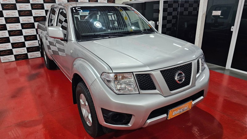 frontier 2.5 s 4x4 cd turbo eletronic diesel 4p manual 2015 caxias do sul