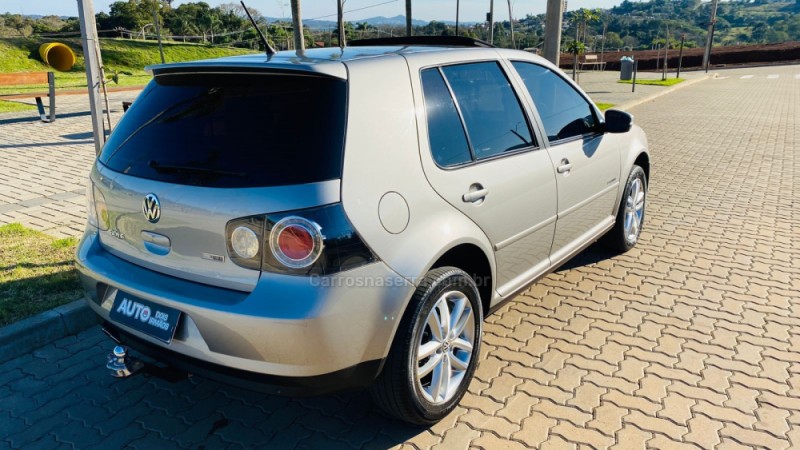 GOLF 1.6 MI SPORTLINE 8V FLEX 4P MANUAL - 2012 - DOIS IRMãOS