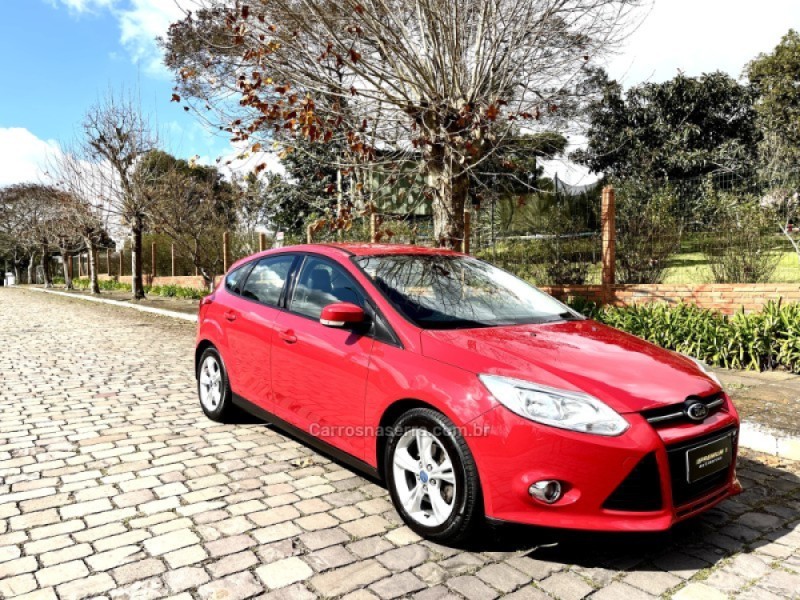 FOCUS 1.6 SE HATCH 16V FLEX 4P AUTOMÁTICO - 2015 - BENTO GONçALVES