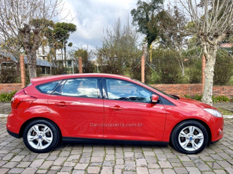 FOCUS 1.6 SE HATCH 16V FLEX 4P AUTOMÁTICO - 2015 - BENTO GONçALVES