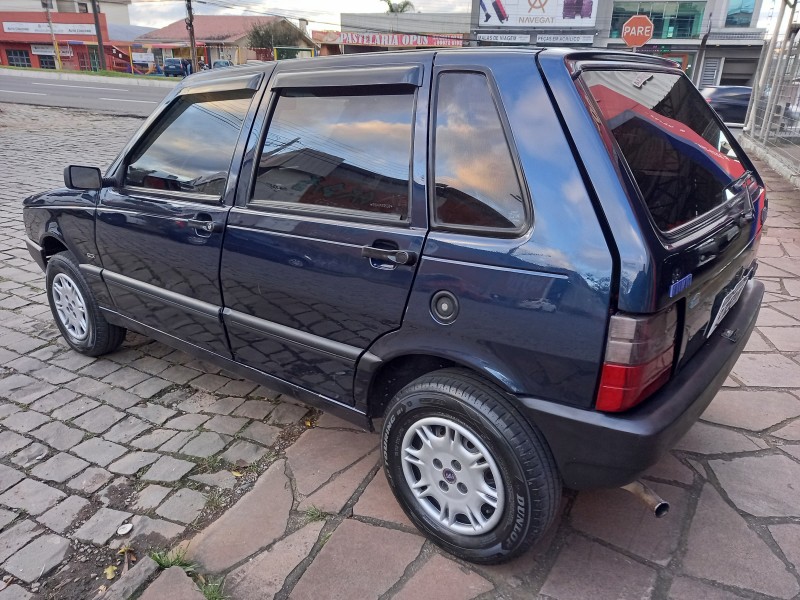 UNO 1.0 MILLE ELETRONIC 8V GASOLINA 4P MANUAL - 1995 - CAXIAS DO SUL