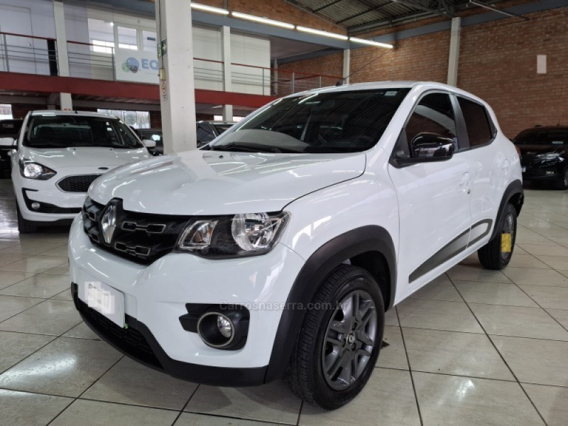 KWID 1.0 12V SCE FLEX INTENSE MANUAL - 2020 - BENTO GONçALVES