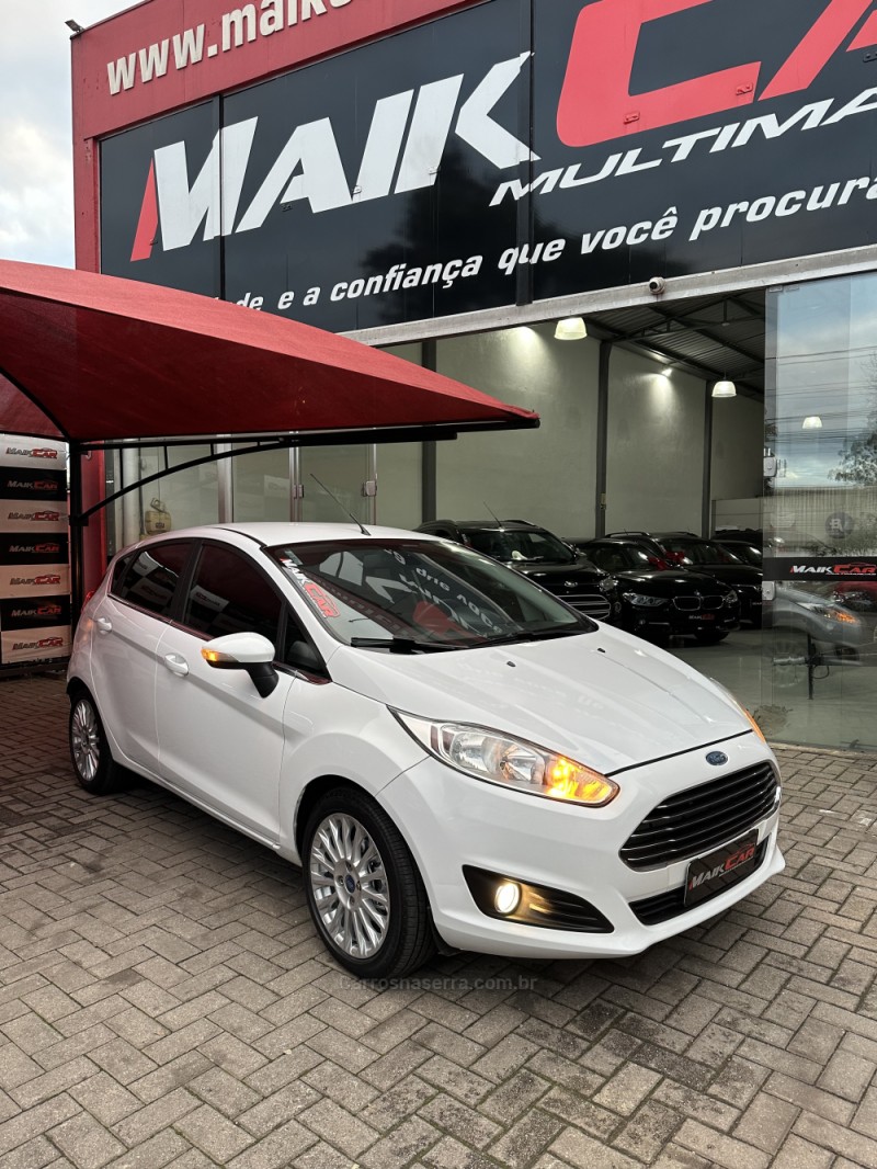 FIESTA 1.6 TITANIUM PLUS HATCH 16V FLEX 4P AUTOMÁTICO - 2014 - ESTâNCIA VELHA