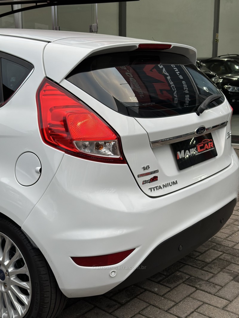 FIESTA 1.6 TITANIUM PLUS HATCH 16V FLEX 4P AUTOMÁTICO - 2014 - ESTâNCIA VELHA