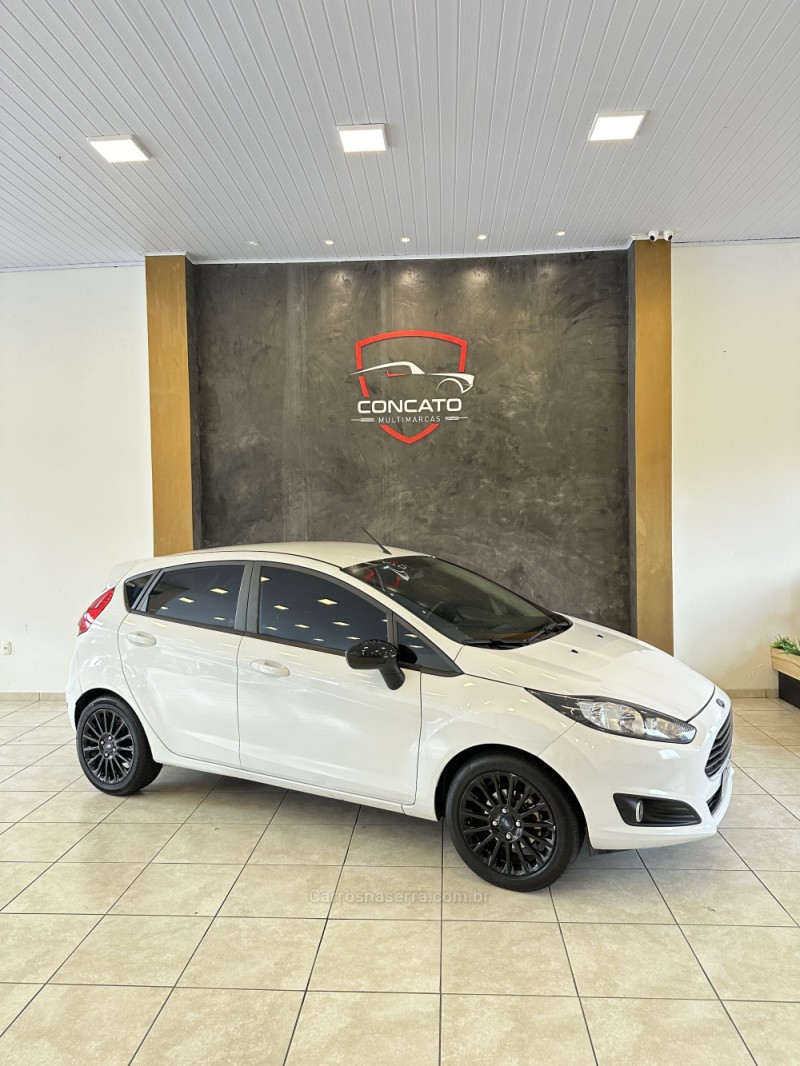 FIESTA 1.5 SE HATCH 16V FLEX 4P MANUAL - 2014 - FARROUPILHA