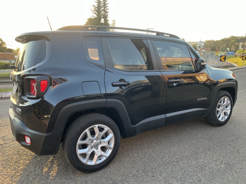 RENEGADE 1.8 16V FLEX LONGITUDE 4P AUTOMÁTICO - 2017 - DOIS IRMãOS