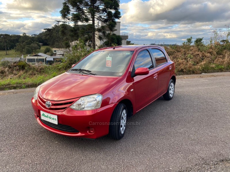 ETIOS 1.3 XS 16V FLEX 4P MANUAL - 2013 - FLORES DA CUNHA