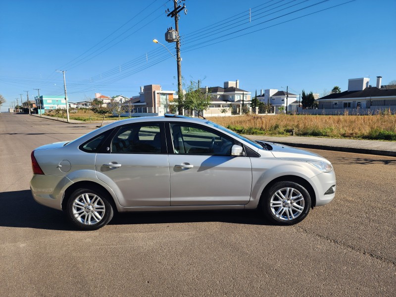 FOCUS 2.0 GHIA SEDAN 16V GASOLINA 4P MANUAL - 2009 - BENTO GONçALVES