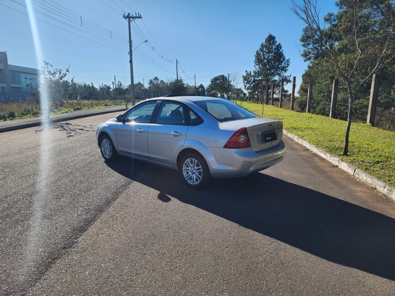 FOCUS 2.0 GHIA SEDAN 16V GASOLINA 4P MANUAL - 2009 - BENTO GONçALVES