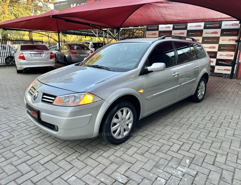 MÉGANE 1.6 DYNAMIQUE GRAND TOUR 16V FLEX 4P MANUAL