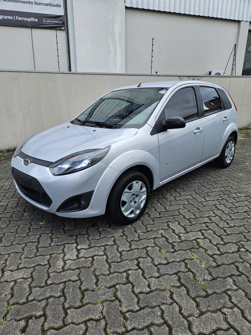 FIESTA 1.0 MPI CLASS HATCH 8V FLEX 4P MANUAL - 2014 - FARROUPILHA