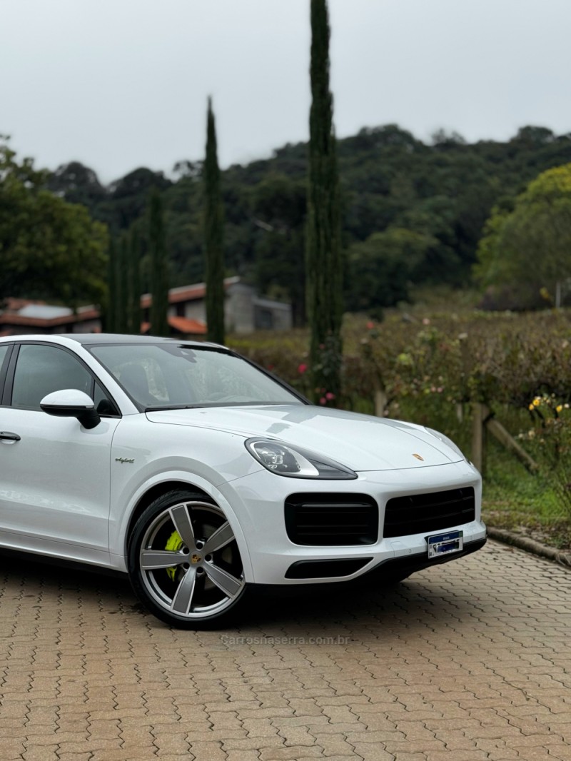 cayenne 3.0 s v6 hibrido 4p tiptronic 2022 caxias do sul