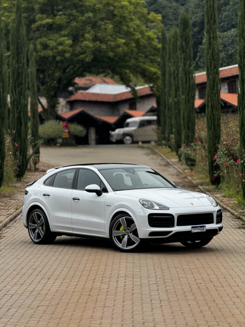 CAYENNE 3.0 S V6 HÍBRIDO 4P TIPTRONIC - 2022 - CAXIAS DO SUL