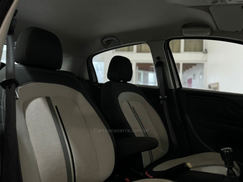PUNTO 1.6 ESSENCE 16V FLEX 4P MANUAL - 2013 - SãO FRANCISCO DE PAULA