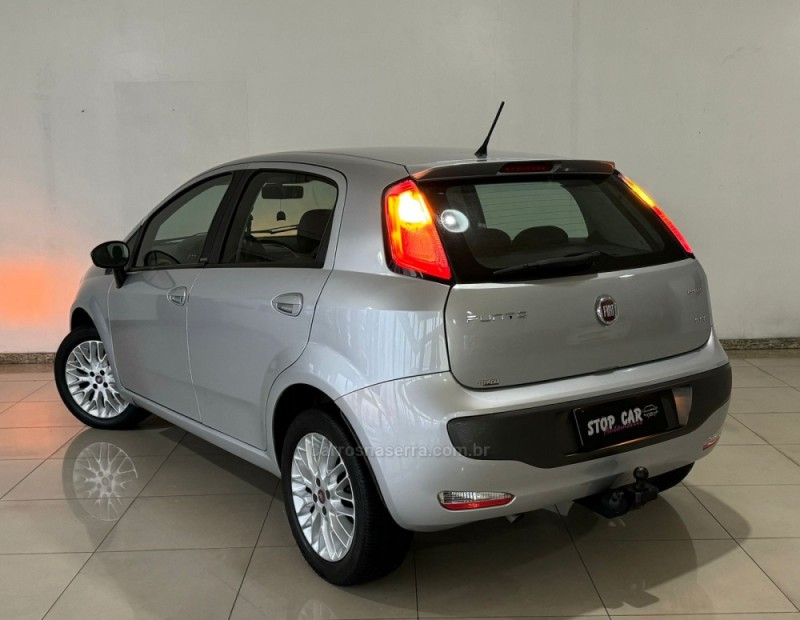 PUNTO 1.6 ESSENCE 16V FLEX 4P MANUAL - 2013 - SãO FRANCISCO DE PAULA