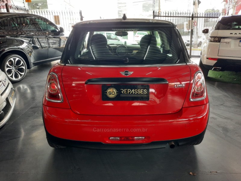 COOPER 1.6 ONE 16V GASOLINA 2P MANUAL - 2013 - CAXIAS DO SUL