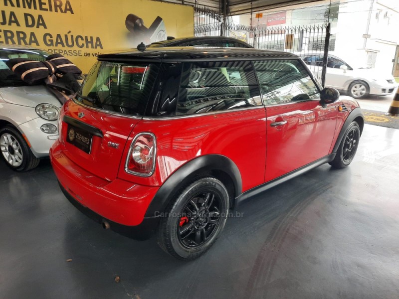 COOPER 1.6 ONE 16V GASOLINA 2P MANUAL - 2013 - CAXIAS DO SUL