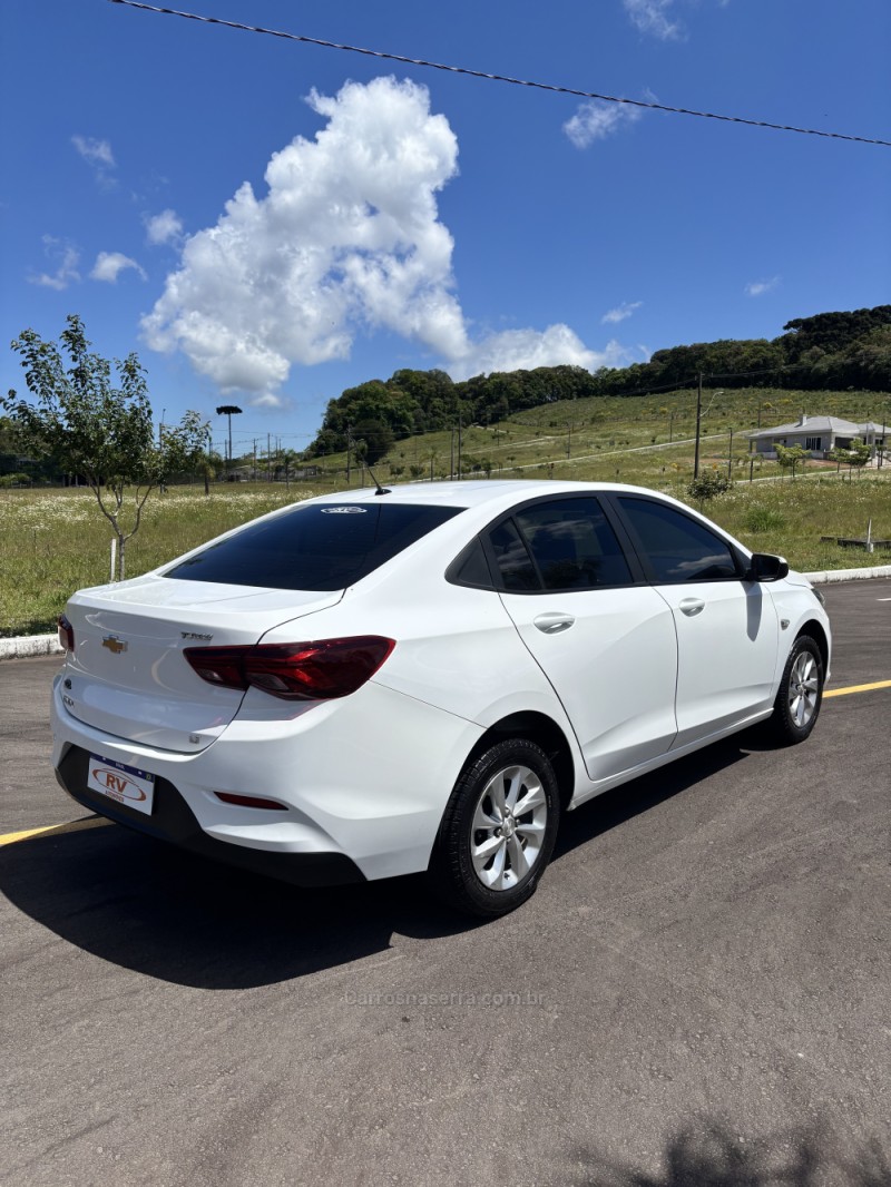 ONIX 1.0 LT PLUS 12V TURBO 4P FLEX MANUAL - 2021 - CARLOS BARBOSA