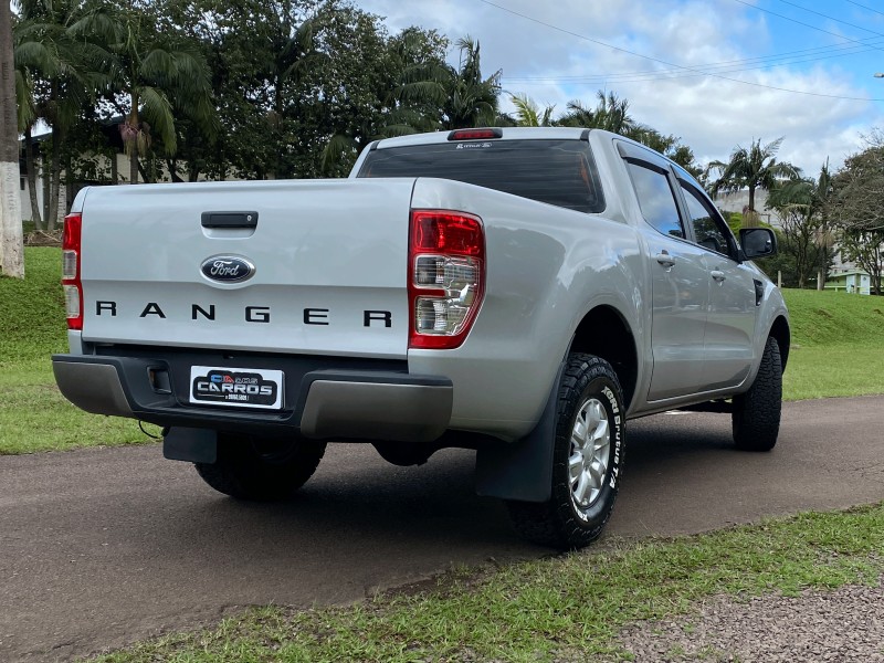 RANGER 2.5 XLS 4X2 CD 16V FLEX 4P MANUAL - 2018 - LAJEADO