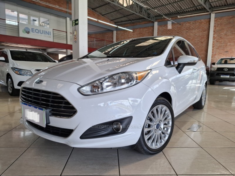 FIESTA 1.6 TITANIUM PLUS SEDAN 16V FLEX 4P AUTOMÁTICO - 2015 - BENTO GONçALVES