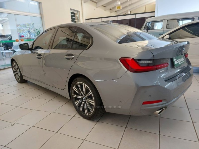 320I 2.0 GP 16V TURBO ACTIVE FLEX 4P AUTOMÁTICO - 2023 - NOVO HAMBURGO