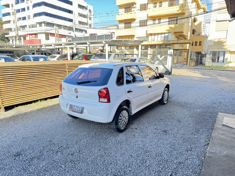 GOL 1.0 MI ECOMOTION 8V FLEX 4P MANUAL G.IV - 2013 - GARIBALDI