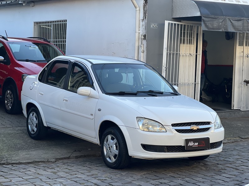 CLASSIC 1.0 VHC LS 8V FLEX 4P MANUAL - 2011 - CAXIAS DO SUL