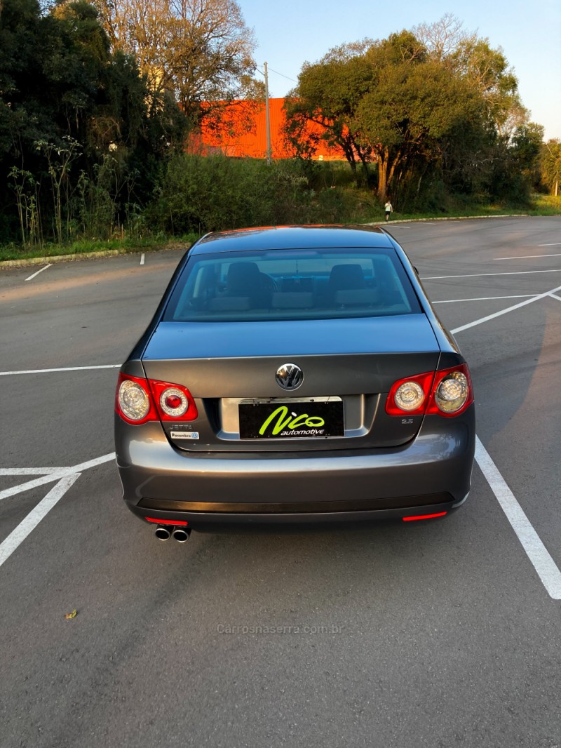 JETTA 2.5 I 20V 170CV GASOLINA 4P TIPTRONIC - 2008 - BENTO GONçALVES