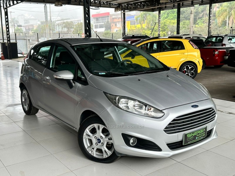 FIESTA 1.6 SE HATCH 16V FLEX 4P AUTOMÁTICO - 2015 - CAXIAS DO SUL