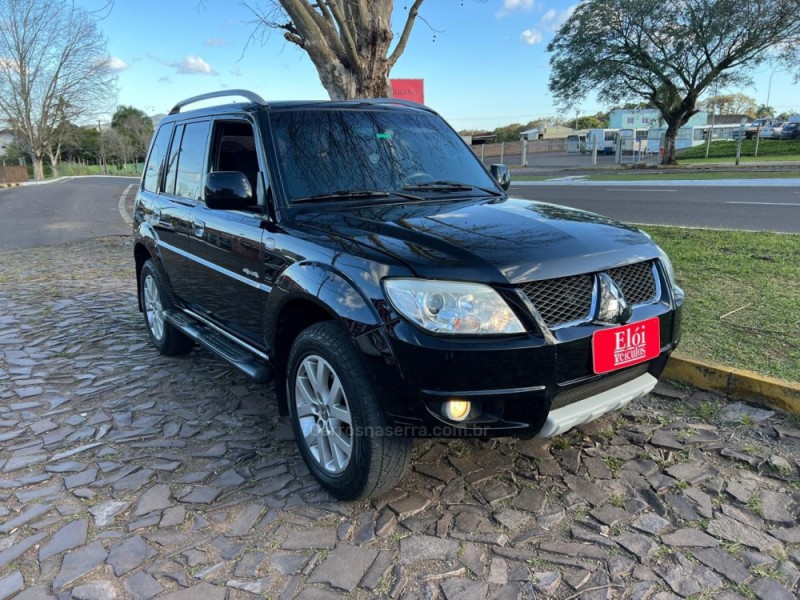 PAJERO TR4 2.0 4X4 16V 140CV FLEX 4P AUTOMÁTICO - 2012 - DOIS IRMãOS