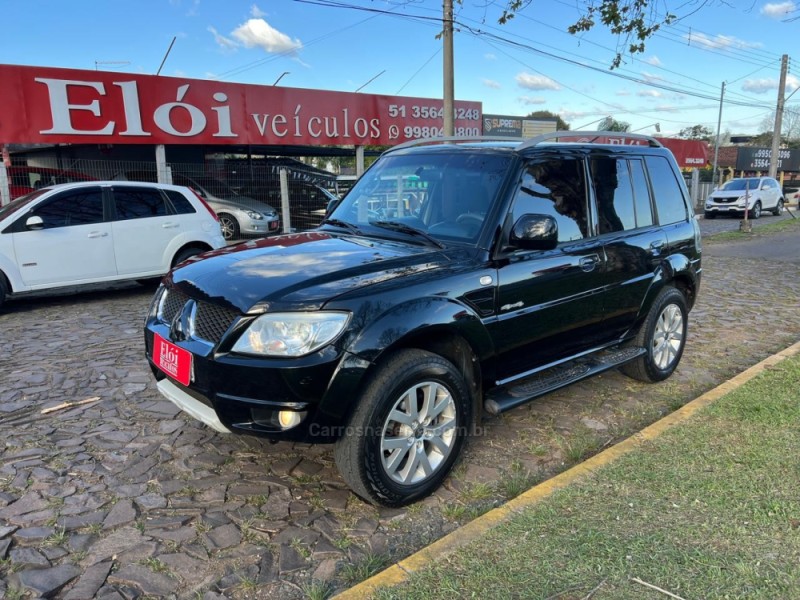 PAJERO TR4 2.0 4X4 16V 140CV FLEX 4P AUTOMÁTICO