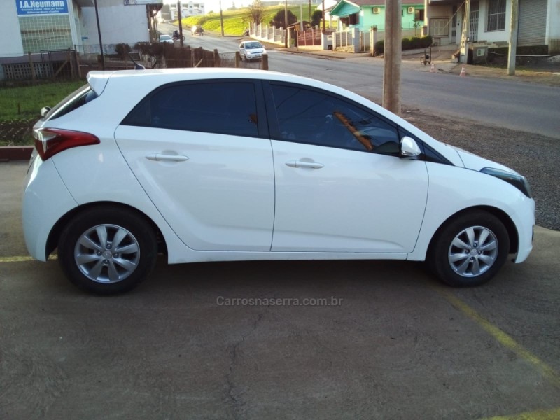 HB20 1.0 COMFORT PLUS 12V FLEX 4P MANUAL - 2014 - ARROIO DO MEIO