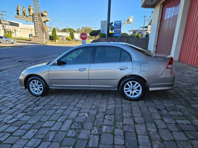 CIVIC 1.5 LX 16V GASOLINA 4P MANUAL - 2005 - VERANóPOLIS