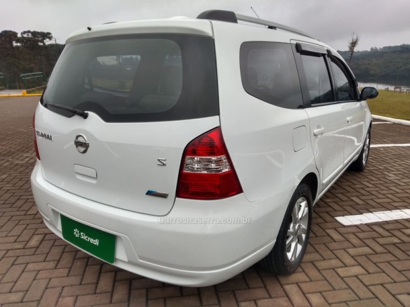 GRAND LIVINA 1.8 16V FLEX 4P MANUAL - 2013 - CAXIAS DO SUL