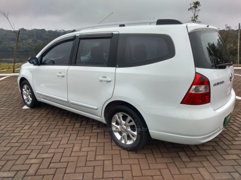 GRAND LIVINA 1.8 16V FLEX 4P MANUAL - 2013 - CAXIAS DO SUL