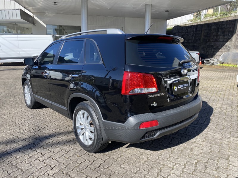 SORENTO 2.4 EX 4X2 16V GASOLINA 4P AUTOMÁTICO - 2012 - FARROUPILHA