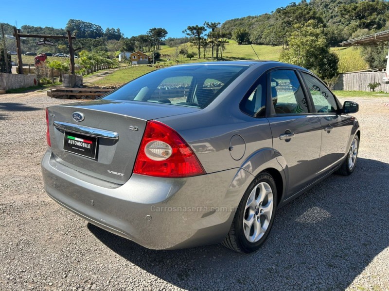 FOCUS 2.0 TITANIUM SEDAN 16V FLEX 4P AUTOMÁTICO - 2012 - ANTôNIO PRADO