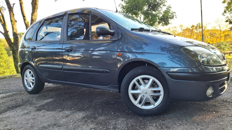 SCÉNIC 1.6 RXE 16V GASOLINA 4P MANUAL - 2003 - CAXIAS DO SUL